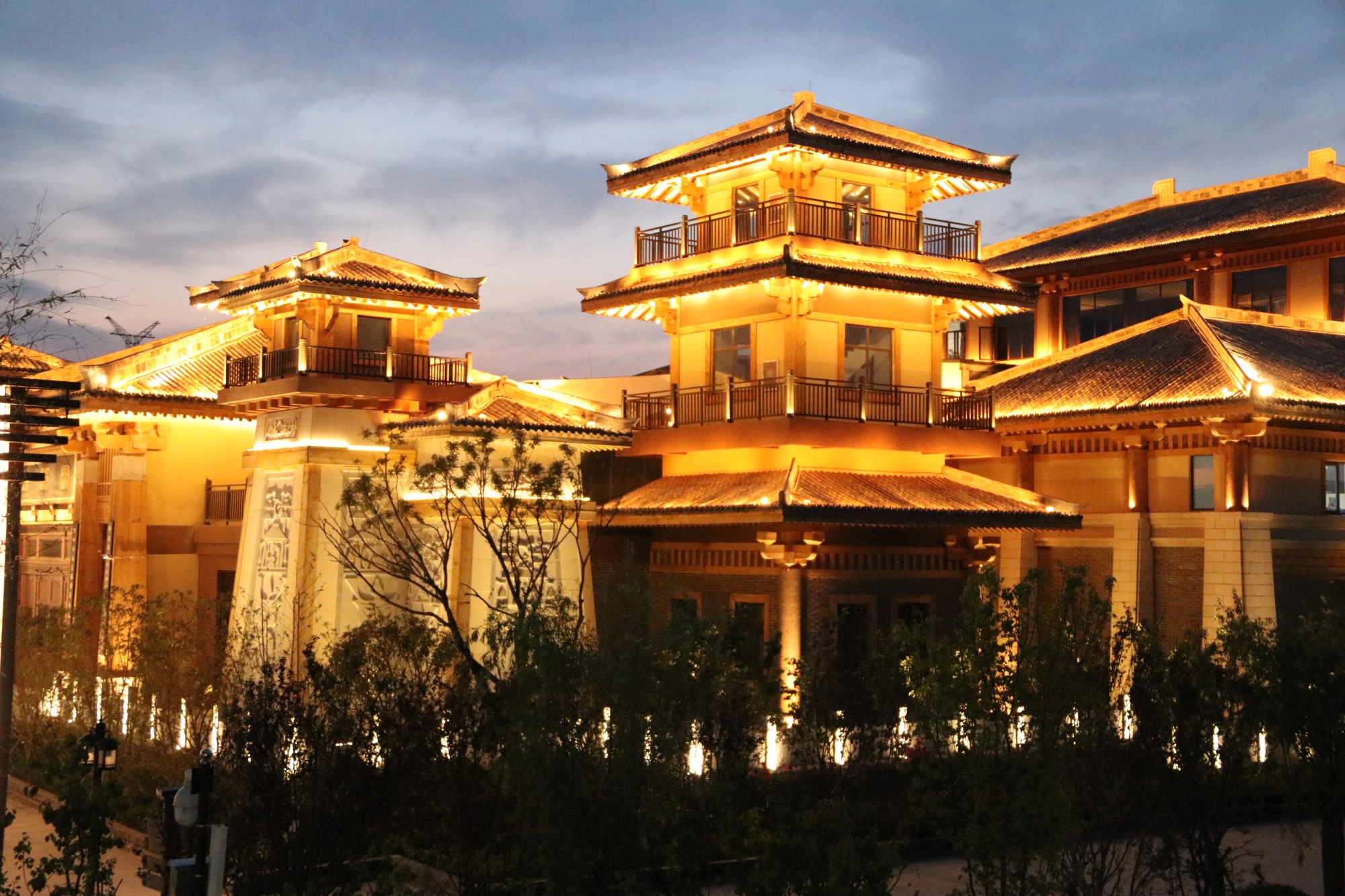 LED洗墻燈旅游景色外墻燈光的首選，那么它究竟有哪些好處？